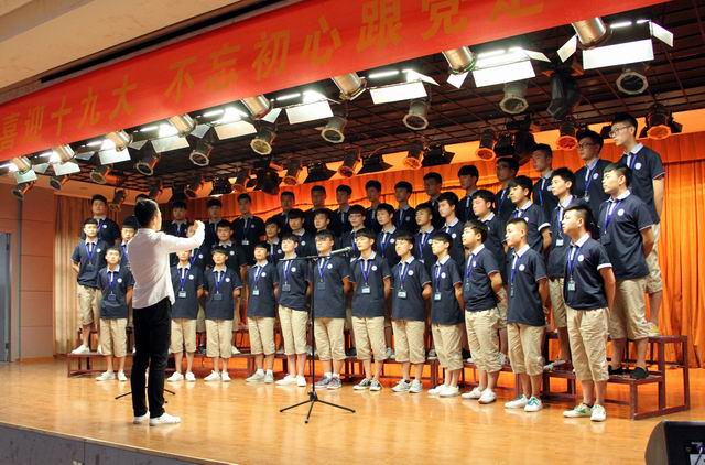 調(diào)整大小 3、一等獎(jiǎng)：15建筑工程施工1班代表隊(duì).jpg